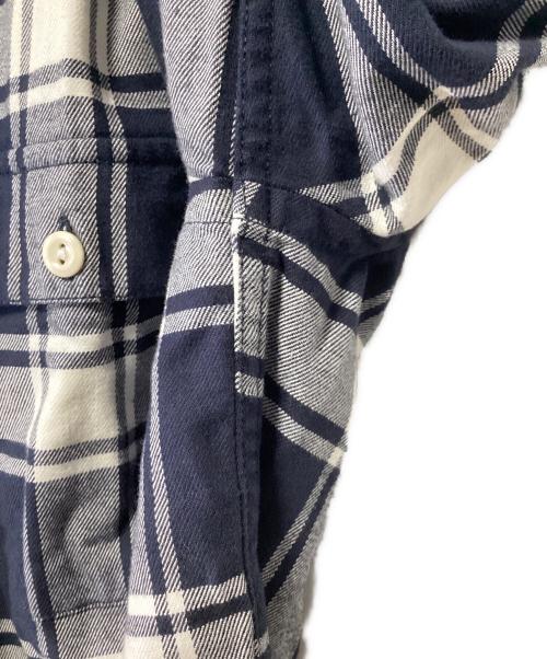 LEVI'S（リーバイス）LEVI'S (リーバイス) 長袖シャツ ネイビー×ホワイト サイズ:Sの古着・服飾アイテム