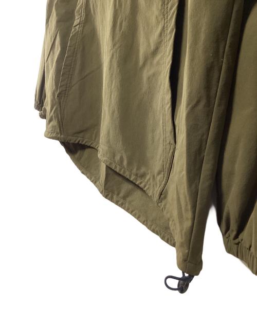 Champion（チャンピオン）Champion (チャンピオン) アノラックジャケット オリーブ サイズ:Mの古着・服飾アイテム