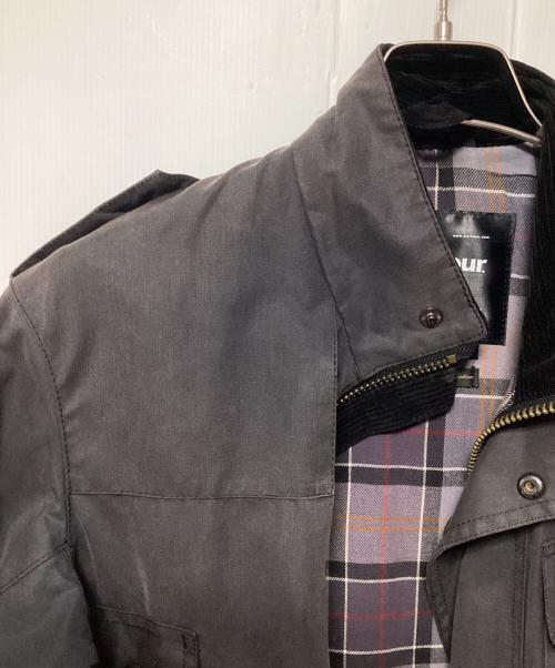Barbour（バブアー）Barbour (バブアー) COWEN COMMANDO JACKET グレー サイズ:SIZE C34/86CMの古着・服飾アイテム