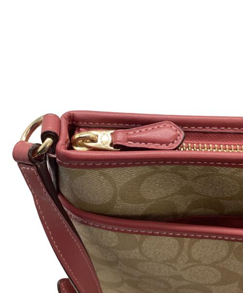 COACH（コーチ）COACH (コーチ) ショルダーバッグ ベージュ×ピンクの古着・服飾アイテム