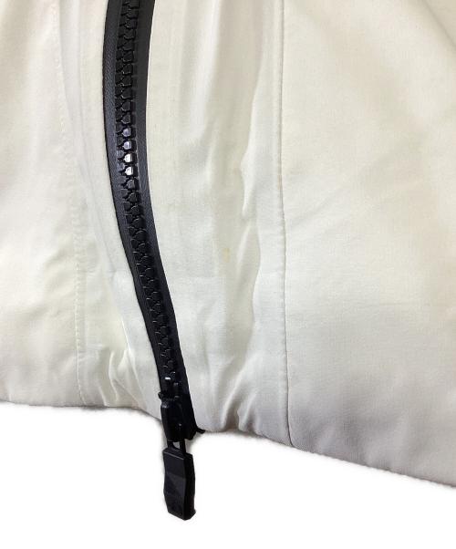 THE NORTH FACE（ザ ノース フェイス）THE NORTH FACE (ザ ノース フェイス) ヒューチャーライトRTGジャケット ホワイト×ブラック サイズ:Mの古着・服飾アイテム