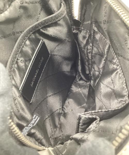 MICHAEL KORS（マイケルコース）MICHAEL KORS (マイケルコース) ショルダーバッグ グレーの古着・服飾アイテム