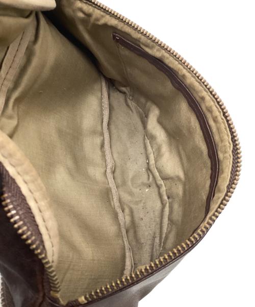 SLOW（スロウ）SLOW (スロウ) レザーボディーバッグ ブラウンの古着・服飾アイテム
