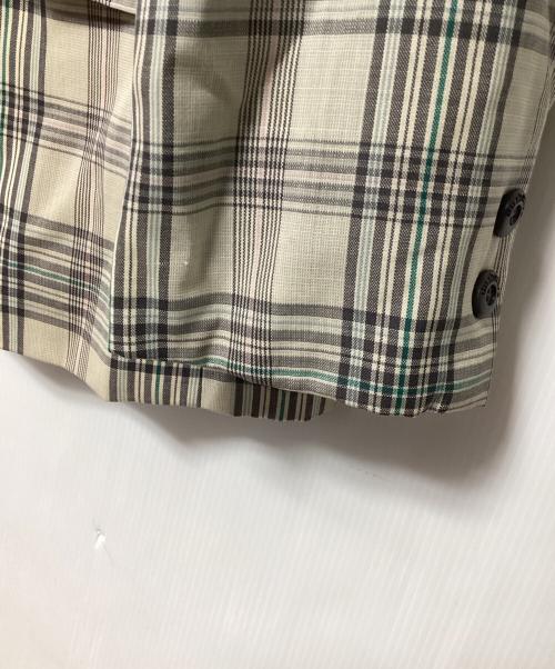Burberry's（バーバリーズ）Burberry's (バーバリーズ) ダブルブレストジャケット アイボリー サイズ:9ARの古着・服飾アイテム
