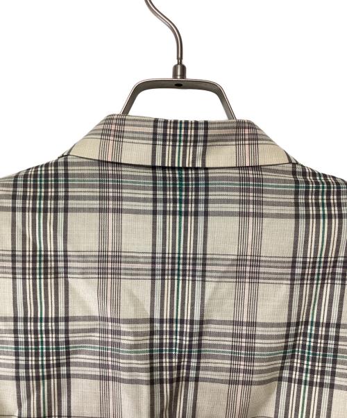 Burberry's（バーバリーズ）Burberry's (バーバリーズ) ダブルブレストジャケット アイボリー サイズ:9ARの古着・服飾アイテム