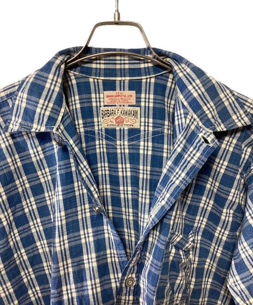 UNION SUPPLY Supervised by Barbara.F.Kawakami（ユニオン サプライ スーパーバイズド バイ バーバラ・オヤマ・カワカミ）UNION SUPPLY Supervised by Barbara.F.Kawakami (ユニオン サプライ スーパーバイズド バイ バーバラ・オヤマ・カワカミ) 長袖シャツ ブルー×ホワイト サイズ:SIZE 14 1/2の古着・服飾アイテム