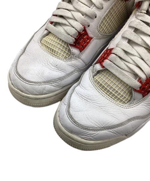 NIKE（ナイキ）NIKE (ナイキ) AIR JORDAN 4 RETRO ホワイト×オレンジ サイズ:27.5の古着・服飾アイテム