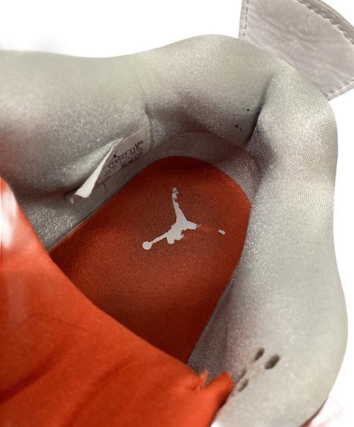 NIKE（ナイキ）NIKE (ナイキ) AIR JORDAN 4 RETRO ホワイト×オレンジ サイズ:27.5の古着・服飾アイテム