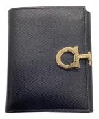 Salvatore Ferragamoサルヴァトーレ フェラガモ）の古着「2つ折り財布」｜ブラック