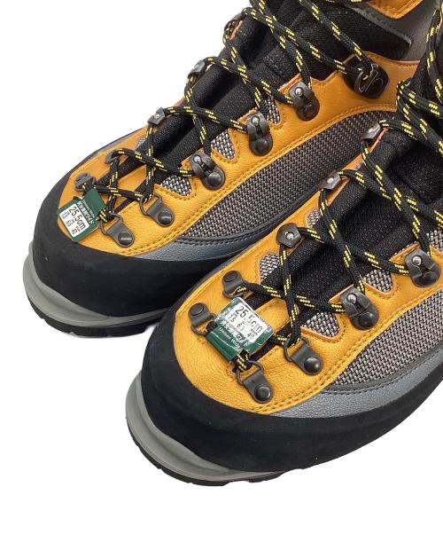 mont-bell（モンベル）mont-bell (モンベル) トレッキングシューズ オレンジ×ブラック×グレー サイズ:25.5の古着・服飾アイテム