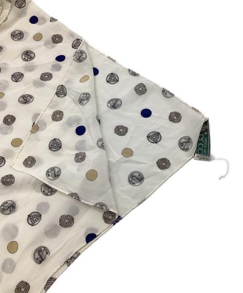 GUCCI（グッチ）GUCCI (グッチ) シルクスカーフ アイボリーの古着・服飾アイテム