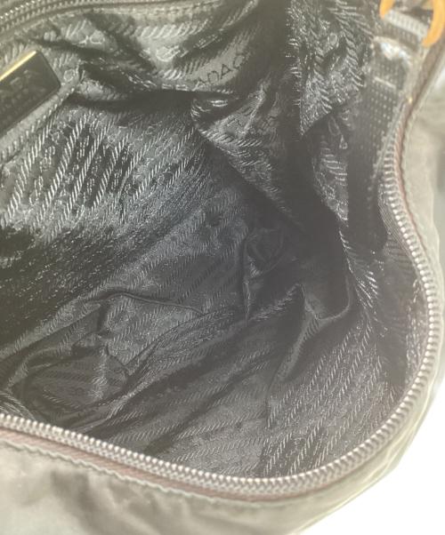 PRADA（プラダ）PRADA (プラダ) ナイロンショルダーバッグ ネイビー×ブラックの古着・服飾アイテム