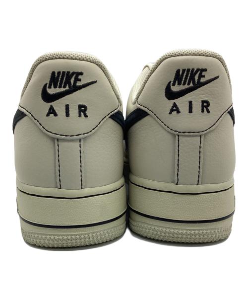 NIKE（ナイキ）NIKE (ナイキ) Nike Air Force 1 '07 LV8 ベージュ×ブラック サイズ:26.5の古着・服飾アイテム