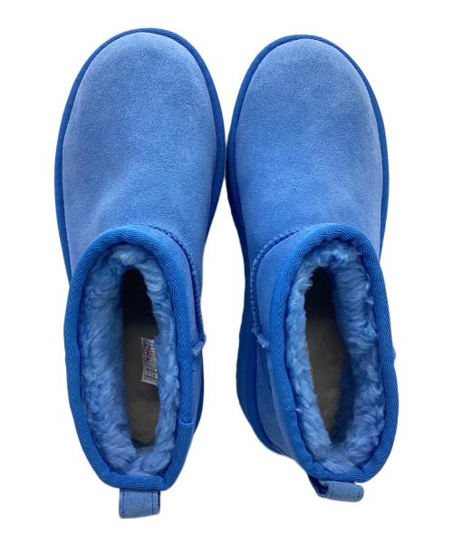 UGG（アグ）UGG (アグ) Classic Ultra Mini Platform ブルー サイズ:24の古着・服飾アイテム