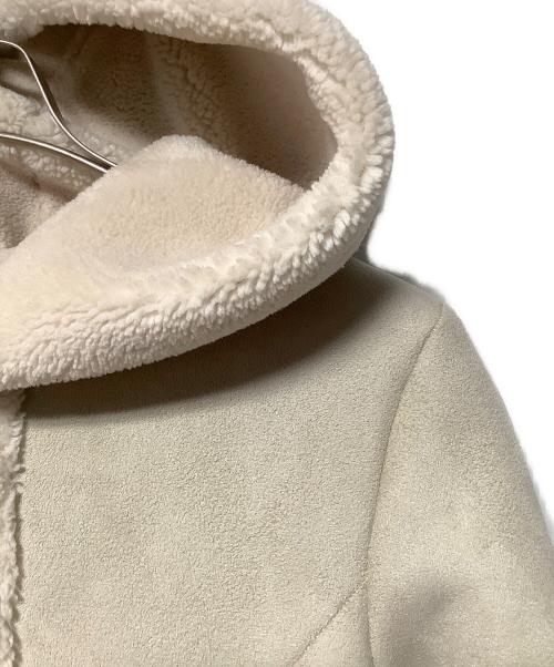 TOCCA（トッカ）TOCCA (トッカ) フェイクムートンコート アイボリー サイズ:サイズ2の古着・服飾アイテム