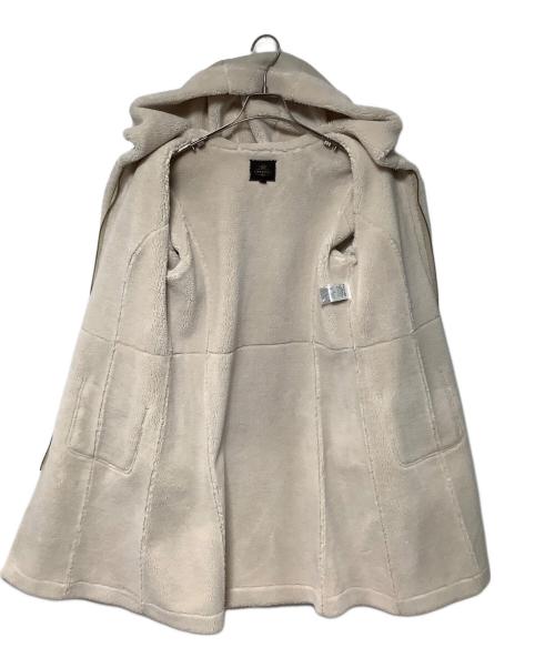 TOCCA（トッカ）TOCCA (トッカ) フェイクムートンコート アイボリー サイズ:サイズ2の古着・服飾アイテム