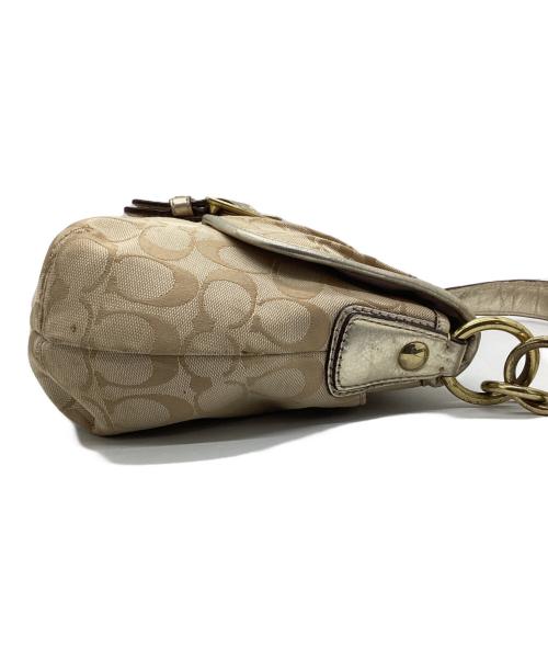 COACH（コーチ）COACH (コーチ) ショルダーバッグ ベージュ×ゴールドの古着・服飾アイテム