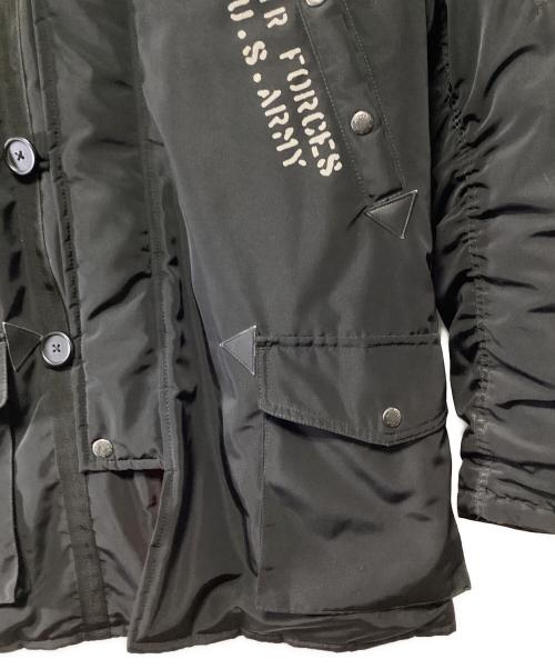 AVIREX（アヴィレックス）AVIREX (アヴィレックス) 中綿ジャケット ブラック サイズ:Mの古着・服飾アイテム