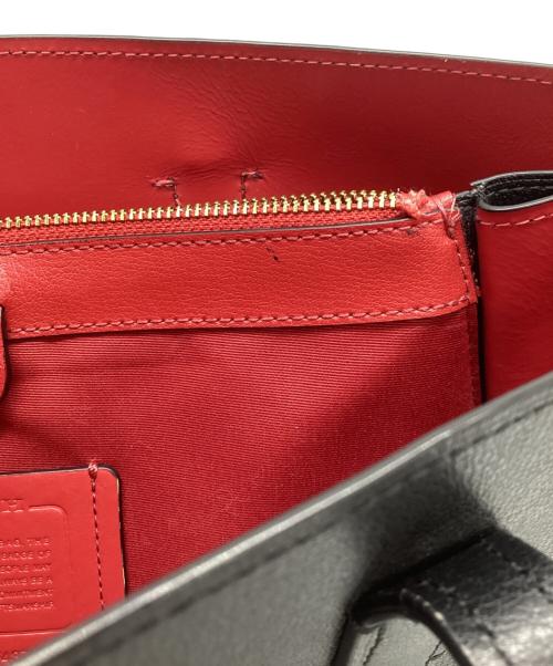 COACH（コーチ）COACH (コーチ) ハンドバッグ ブラック×レッドの古着・服飾アイテム