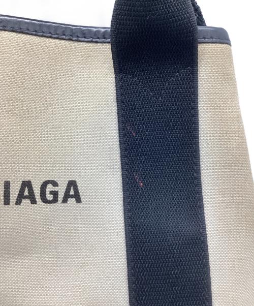 BALENCIAGA（バレンシアガ）BALENCIAGA (バレンシアガ) ハンドバッグ ベージュ×ブラックの古着・服飾アイテム