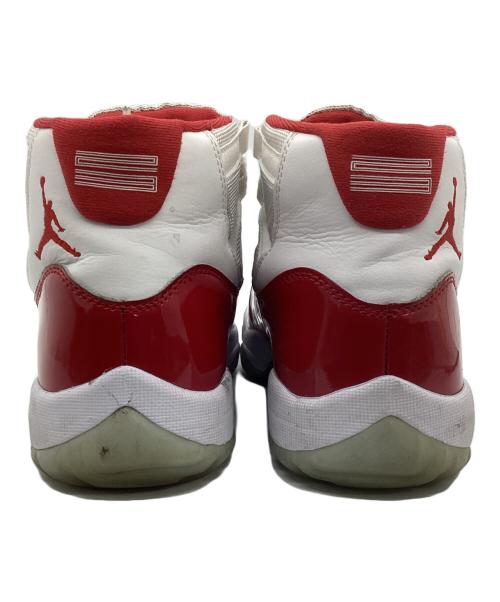 NIKE（ナイキ）NIKE (ナイキ) AIR JORDAN 11 RETRO ホワイト×レッド サイズ:25.5の古着・服飾アイテム