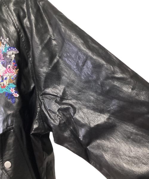 SCOLAR（スカラ）SCOLAR (スカラ) 合皮刺繍ブルゾン ブラック サイズ:Mの古着・服飾アイテム