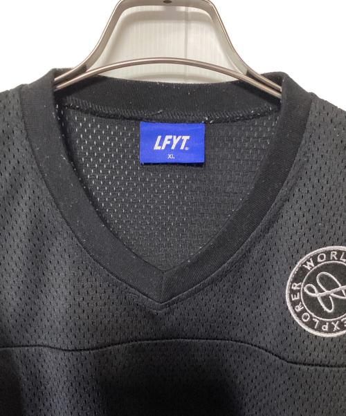 LFYT（エルエフワイティー）LFYT (エルエフワイティー) フットボールシャツ ブラック サイズ:XLの古着・服飾アイテム