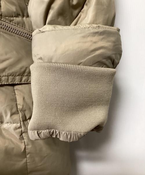 BURBERRY（バーバリー）BURBERRY (バーバリー) ダウンコート ベージュ サイズ:Sの古着・服飾アイテム
