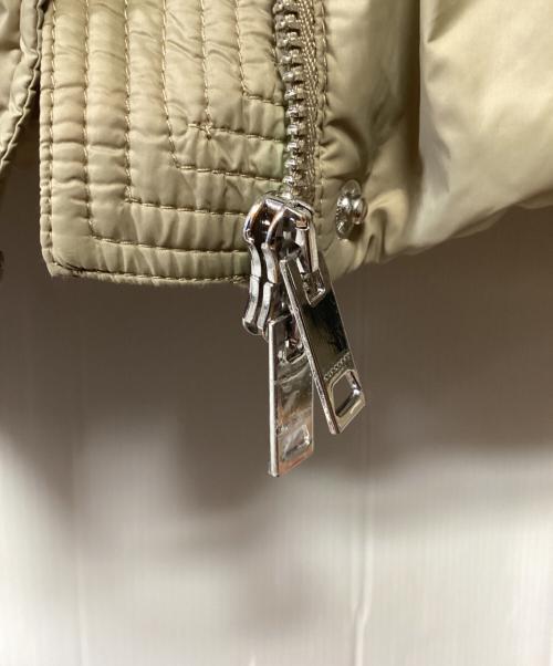 BURBERRY（バーバリー）BURBERRY (バーバリー) ダウンコート ベージュ サイズ:Sの古着・服飾アイテム