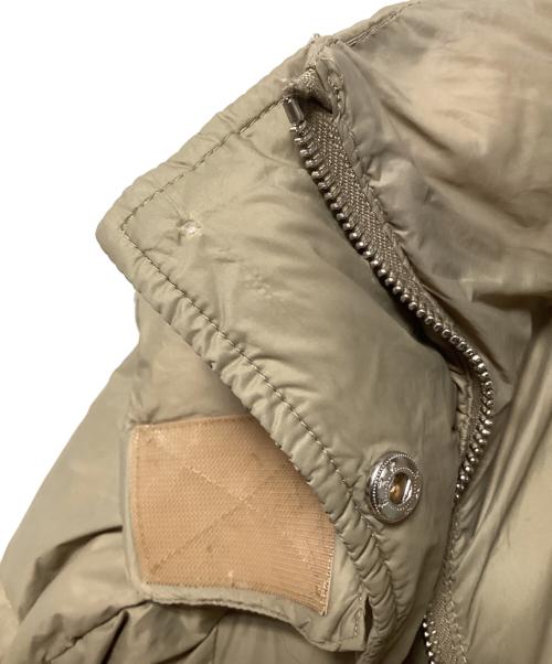 BURBERRY（バーバリー）BURBERRY (バーバリー) ダウンコート ベージュ サイズ:Sの古着・服飾アイテム