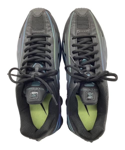 NIKE（ナイキ）NIKE (ナイキ) SHOX R4 SE ブラック サイズ:27の古着・服飾アイテム