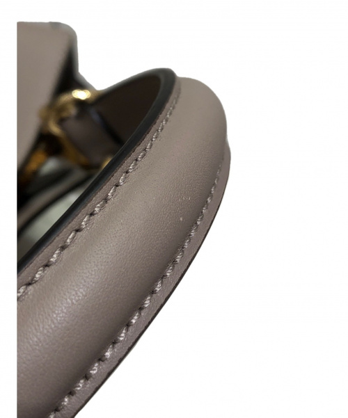 FENDI（フェンディ）FENDI (フェンディ) ピーカブーアイシーユー グレージュ サイズ:ミディアム 8BN321AF2JF0E65 カーフレザーの古着・服飾アイテム