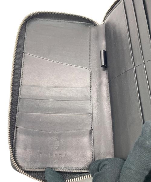 KUBERA 9981（クベラ9981）KUBERA 9981 (クベラ9981) コードバンラウンドジップウォレットの古着・服飾アイテム