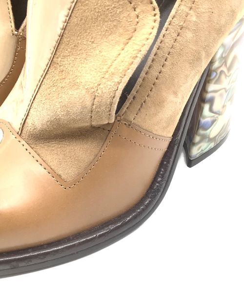 J.W.ANDERSON（ジェイダブリューアンダーソン）J.W.ANDERSON (ジェイダブリューアンダーソン) ヒールパンプス ベージュ サイズ:37の古着・服飾アイテム