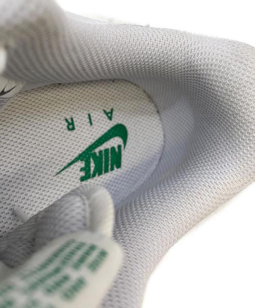 NIKE（ナイキ）NIKE (ナイキ) ローカットスニーカー ホワイト×グリーン サイズ:24の古着・服飾アイテム