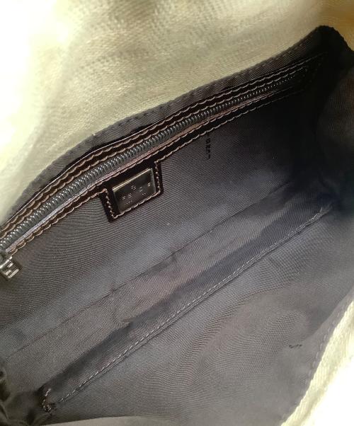 FENDI（フェンディ）FENDI (フェンディ) ズッカ柄 バゲットバッグ ベージュ×ブラウンの古着・服飾アイテム