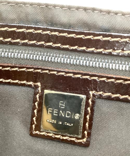 FENDI（フェンディ）FENDI (フェンディ) ズッカ柄 バゲットバッグ ベージュ×ブラウンの古着・服飾アイテム
