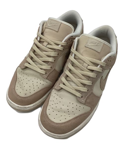 NIKE（ナイキ）NIKE (ナイキ) ローカットスニーカー ホワイト×ライトブラウン サイズ:27.5の古着・服飾アイテム