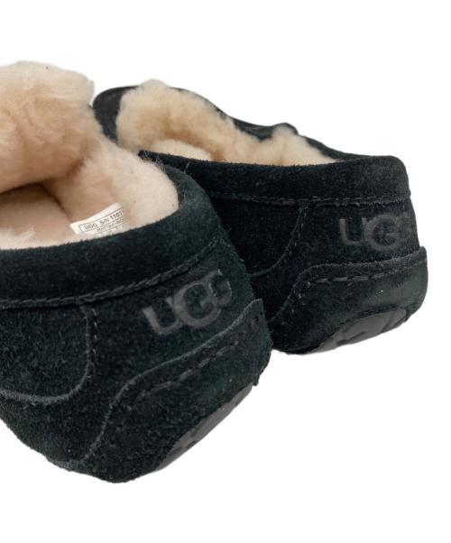 UGG（アグ）UGG (アグ) モカシンシューズ ブラック サイズ:27の古着・服飾アイテム