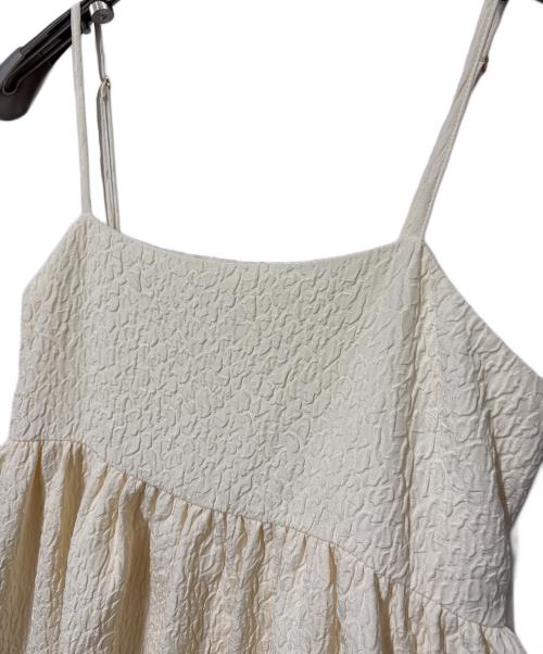 UNITED ARROWS（ユナイテッドアローズ）UNITED ARROWS (ユナイテッドアローズ) キャミソールワンピース ホワイト サイズ:36の古着・服飾アイテム