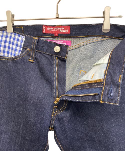 JUNYA WATANABE MAN（ジュンヤワタナベマン）JUNYA WATANABE MAN (ジュンヤワタナベマン) LEVIS (リーバイス) デニムパンツ インディゴ サイズ:Sの古着・服飾アイテム