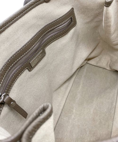 IACUCCI（イアクッチ）IACUCCI (イアクッチ) ソルベットヴァカンツァ　トートバッグ ベージュ×ブラウンの古着・服飾アイテム