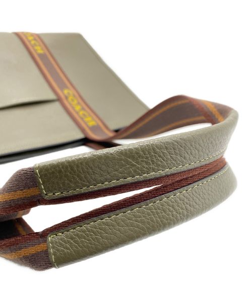 COACH（コーチ）COACH (コーチ) ラージ スミス トート オリーブ×ブラウンの古着・服飾アイテム