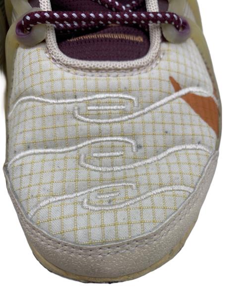 NIKE（ナイキ）NIKE (ナイキ) スニーカー ベージュ サイズ:25.5cmの古着・服飾アイテム