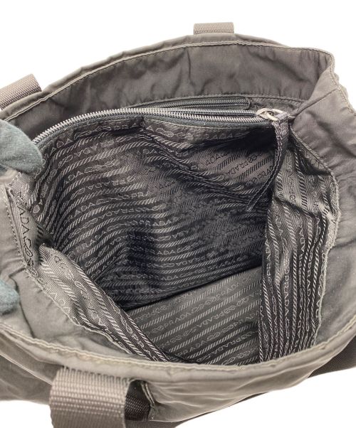 PRADA（プラダ）PRADA (プラダ) ナイロントートバッグ ブラックの古着・服飾アイテム