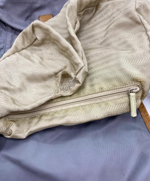 PRADA（プラダ）PRADA (プラダ) ナイロンショルダーバッグ グレーの古着・服飾アイテム