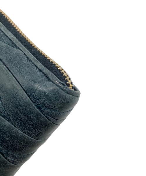 MIU MIU（ミュウミュウ）MIU MIU (ミュウミュウ) 長財布 ブルーの古着・服飾アイテム