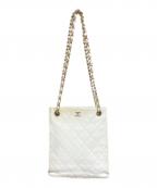 CHANELシャネル）の古着「マトラッセ チェーンショルダーバッグ」｜ホワイト