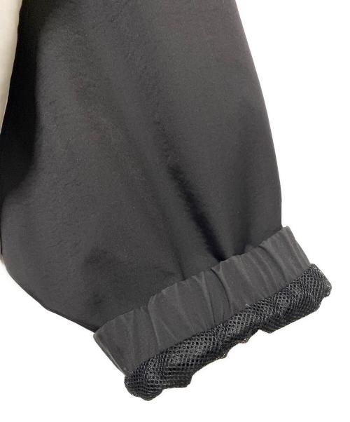 CHAOS FISHING CLUB（カオスフィッシングクラブ）CHAOS FISHING CLUB (カオスフィッシングクラブ) PERFORMANCE JACKET ホワイト×ブラック サイズ:Lの古着・服飾アイテム