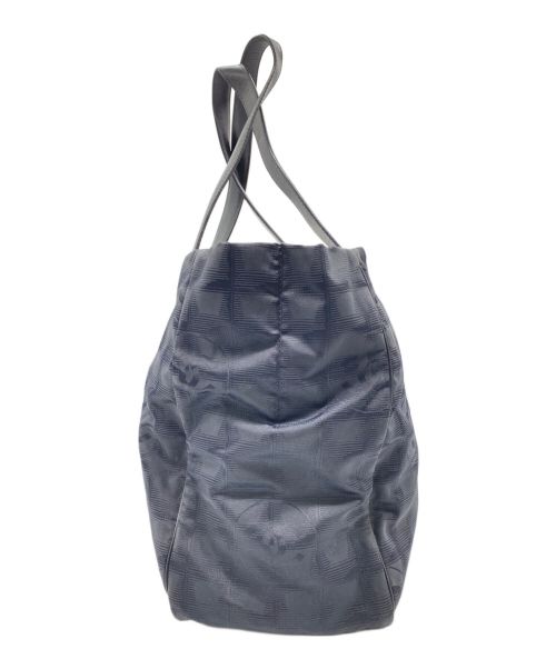 CHANEL（シャネル）CHANEL (シャネル) ニュートラベルライン トートMM ブラックの古着・服飾アイテム